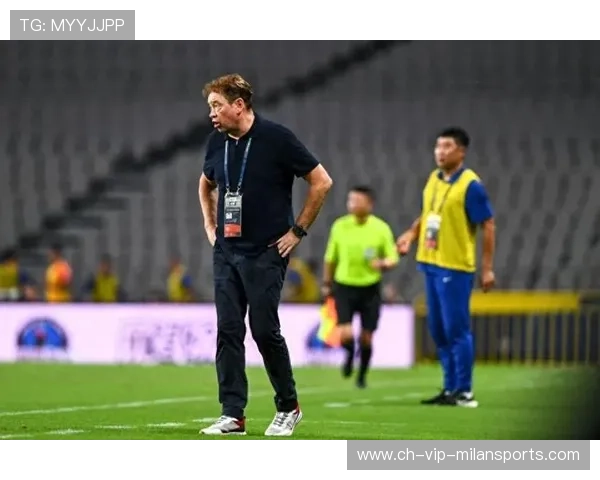 上海申花一记快速传导差点完成绝佳机会