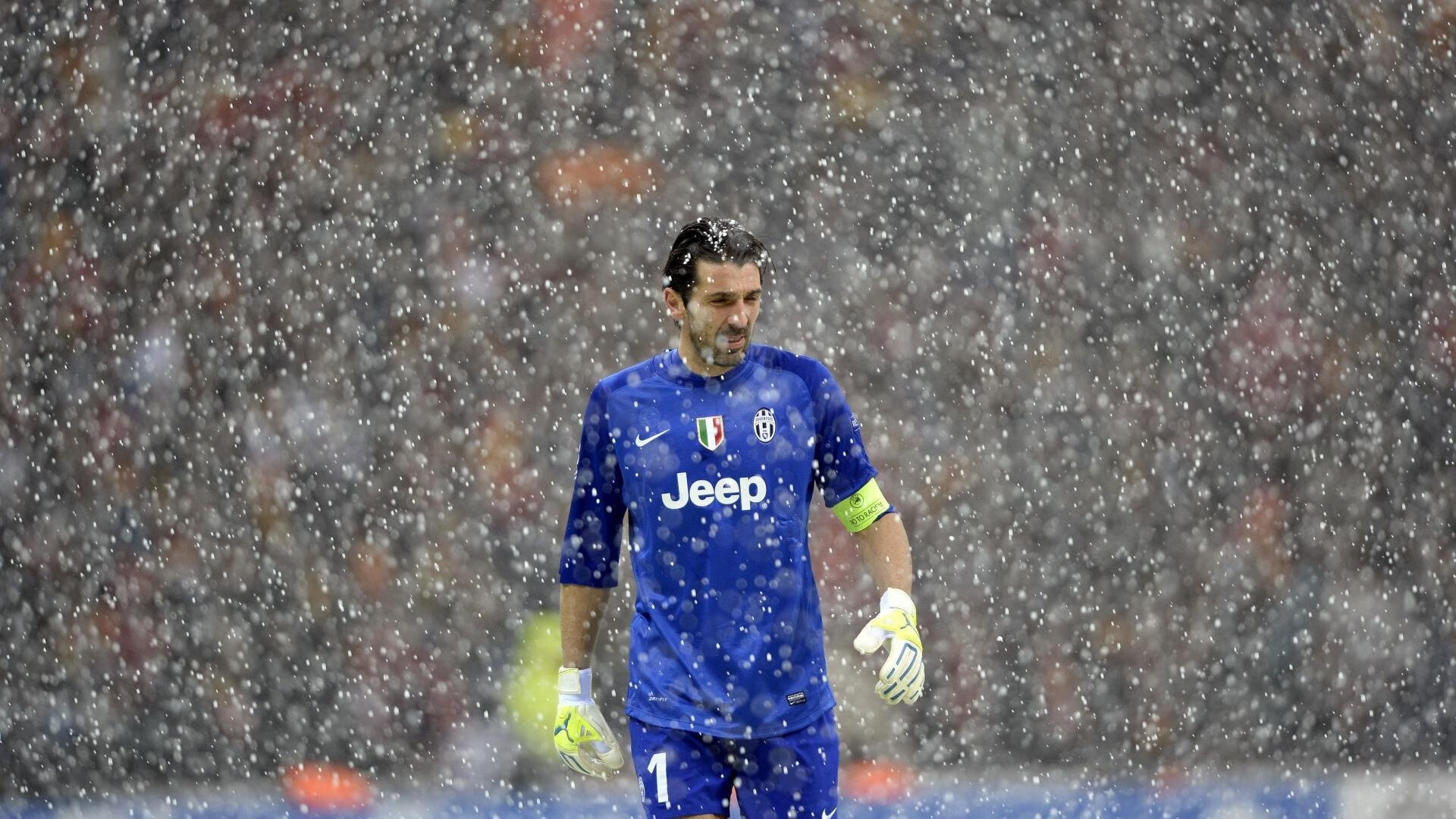 意甲非传统时间段转播对商业收入影响，意甲的转播权